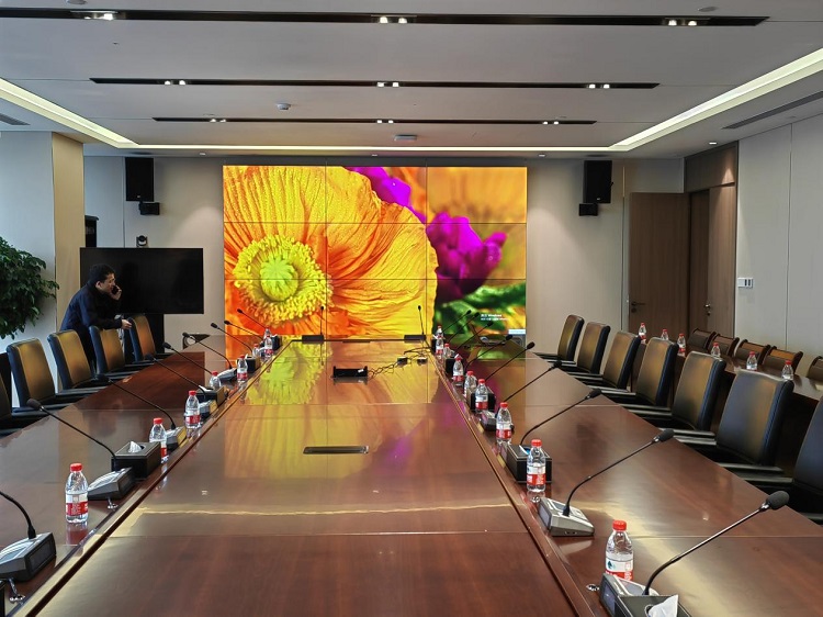 液晶拼接屏怎么樣實現(xiàn)會議辦公顯示？
